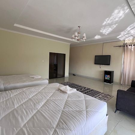 Kasbek Lodge And Tours Lusaka Extérieur photo