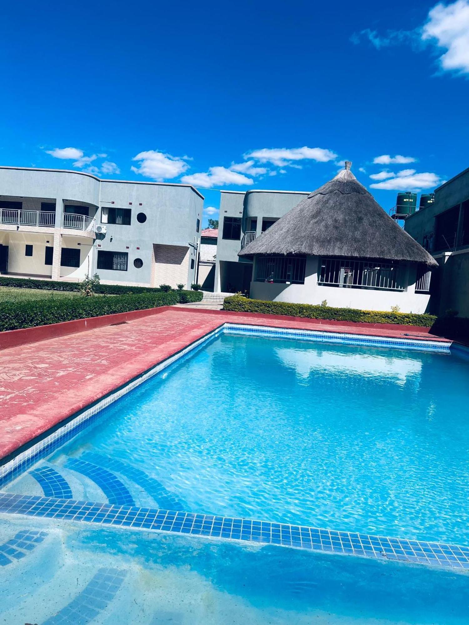 Kasbek Lodge And Tours Lusaka Extérieur photo